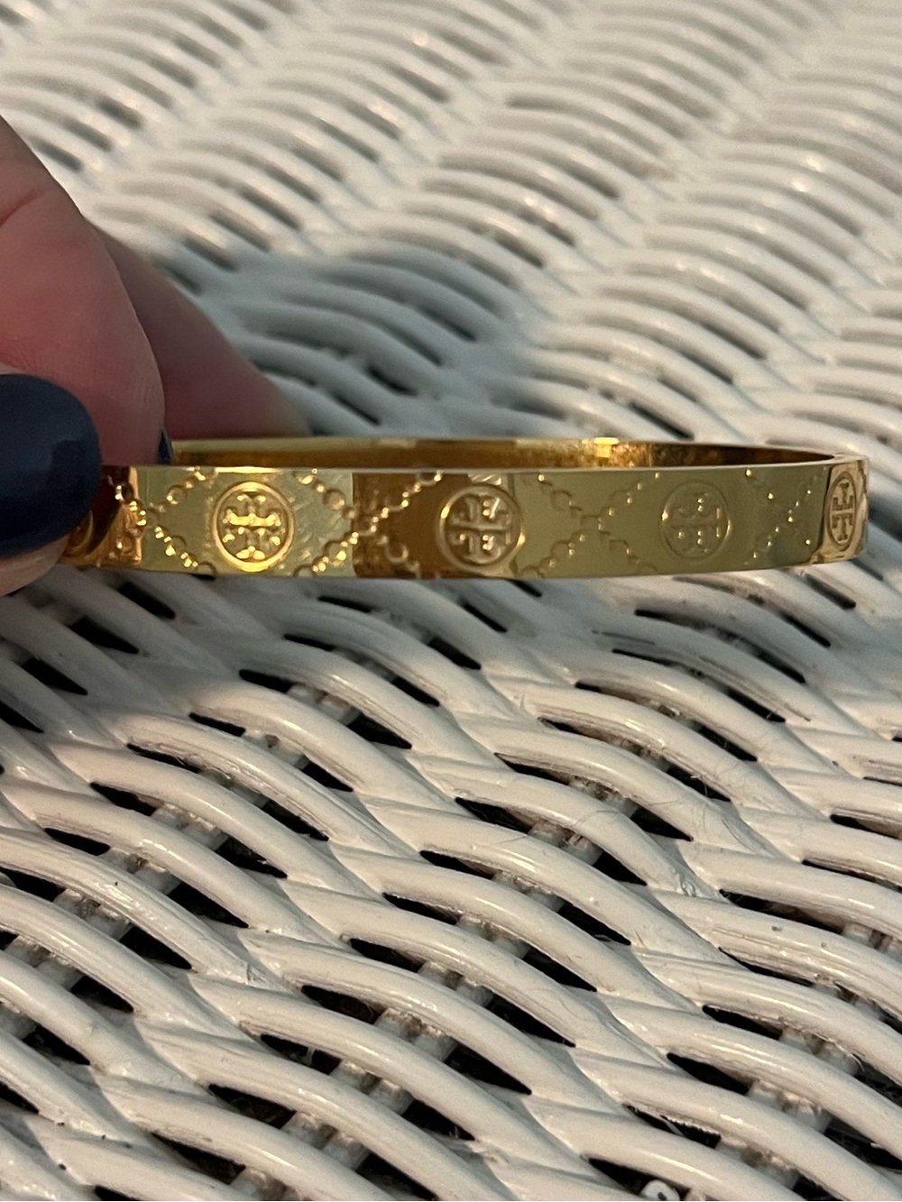 Tory Burch Icon T Monogram Hinge Gold Bracelet